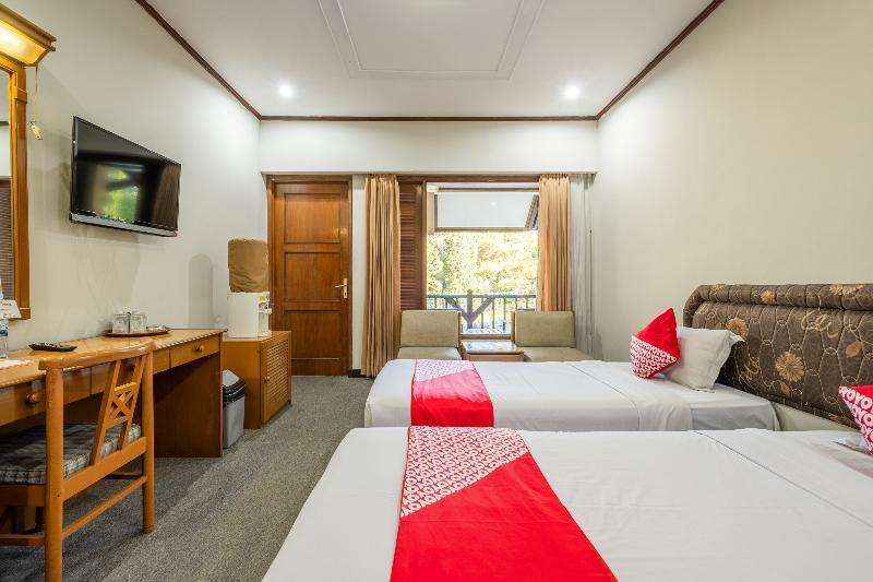 Capital O 1256 Sangga Buana Resort And Convention Hotel Cianjur Eksteriør bilde